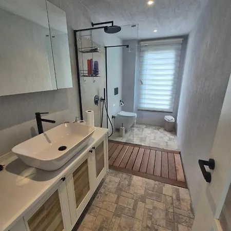 Triplex Bitez - Shared Pool, Terrace & Guest * Bodrum